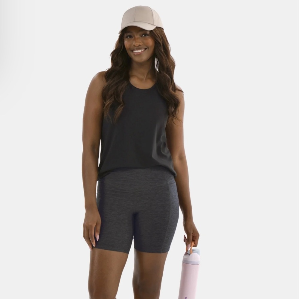 Athletic Works Women's ButterCore Bike Shorts, 7" Inseam